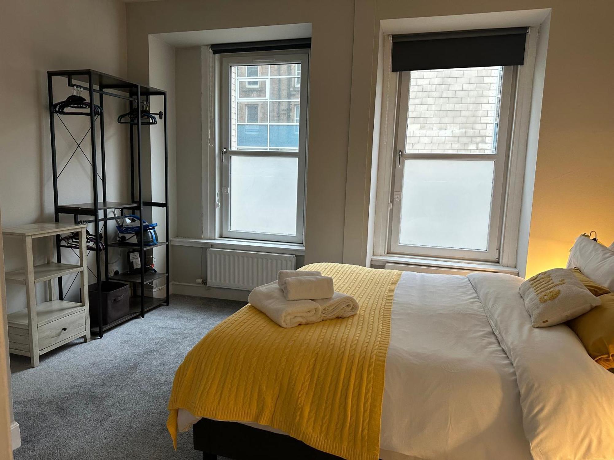 Two Bed Apartment EDI Exterior photo